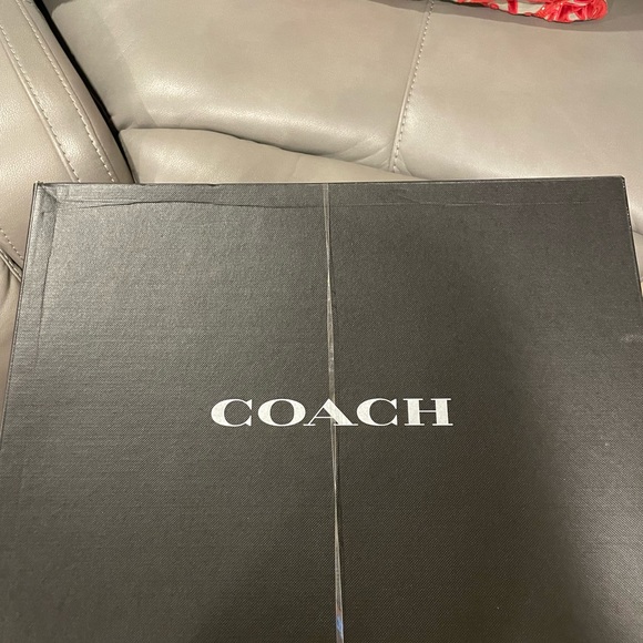 Coach Lizzie Boot - Picture 5 of 15